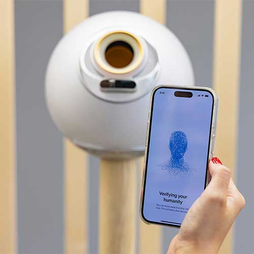 World ID Push Raises Promise and Privacy Concerns