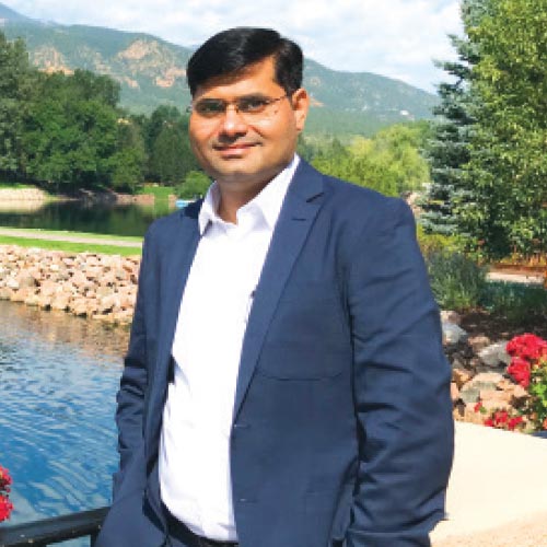 Continuous engagement with employees keeps motivated